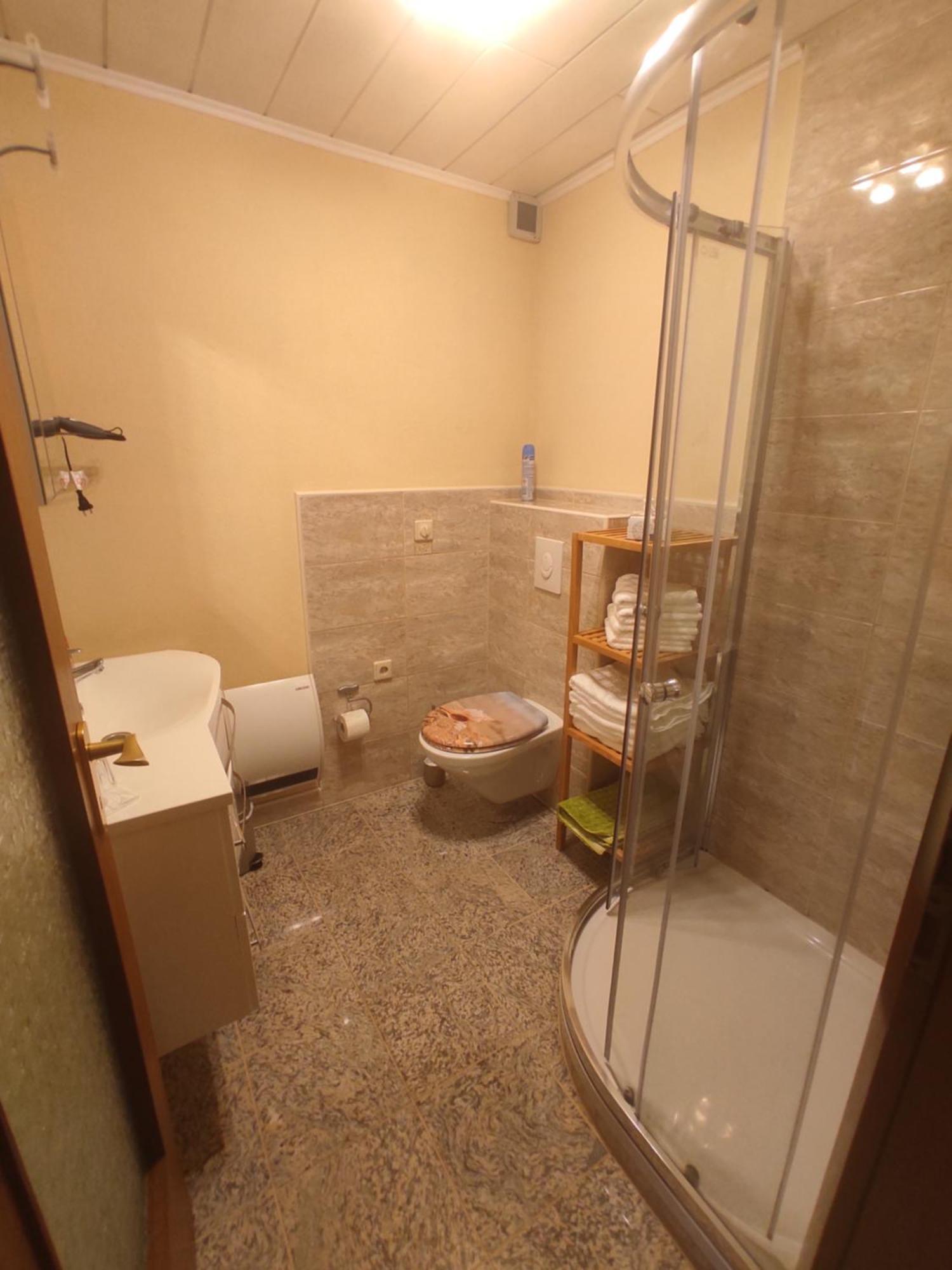 Ferienwohnung Moselferienweingut Schaefer Wintrich Zimmer foto